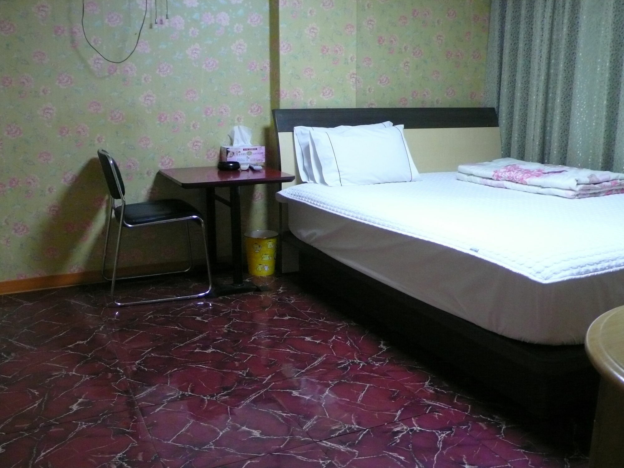 Coin Motel Busan Extérieur photo